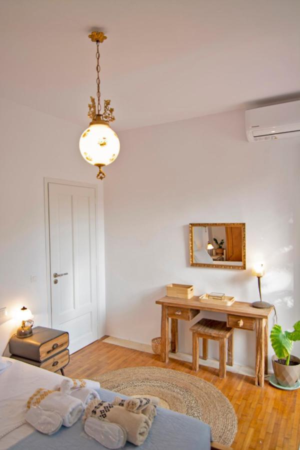 Quartano Paros Apartment